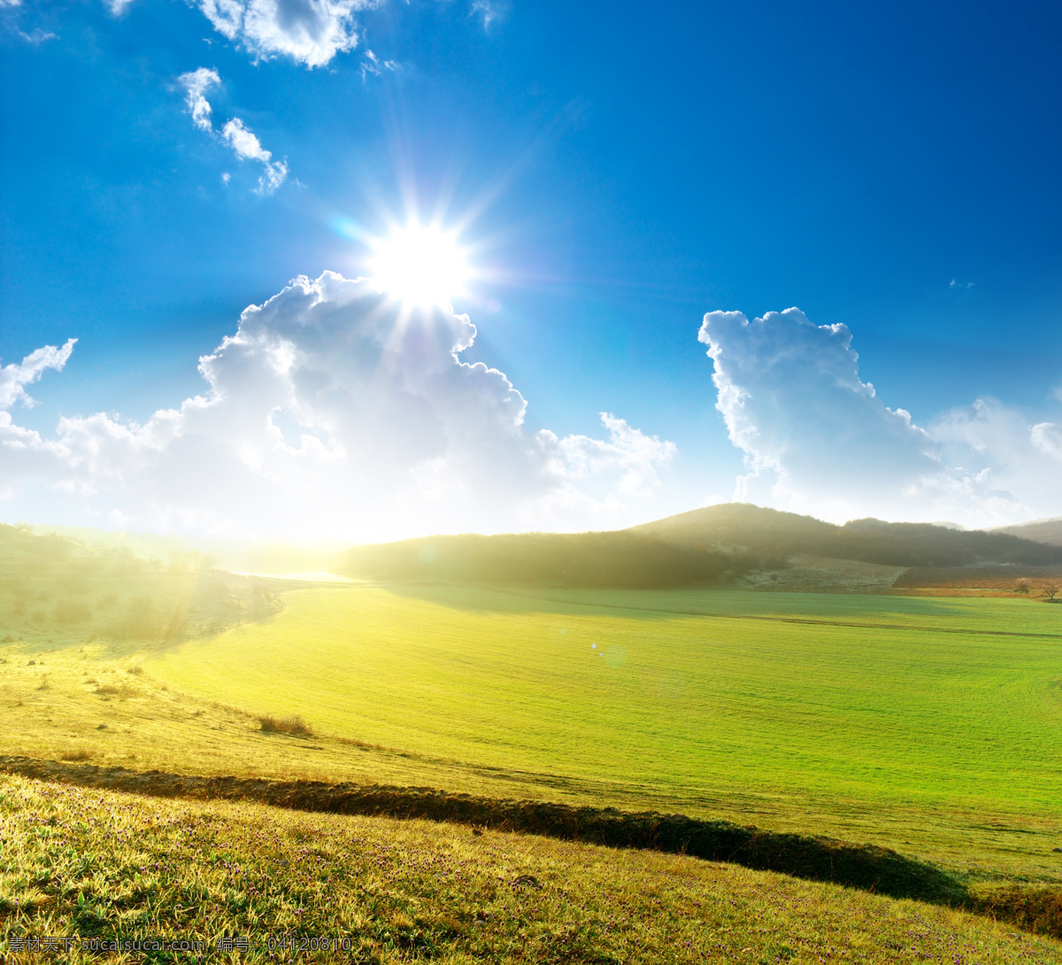 美丽日出 阳光 光线 光芒 草地 绿草 草原 蓝天 白云 日出 日落 自然风光 风景 自然 景色 高清 自然风景 自然景观