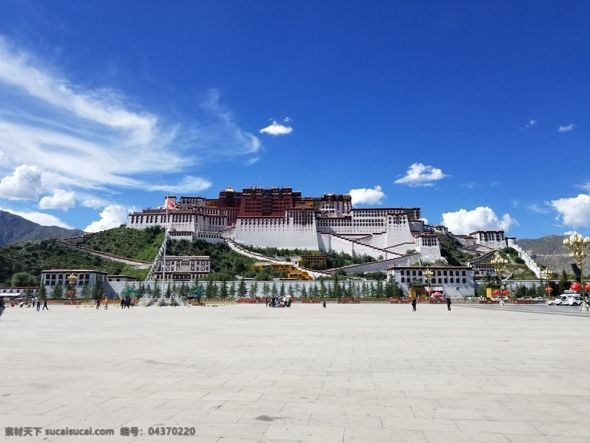 布达拉宫广场 美丽西藏 雪域高原 西藏旅游 拉萨 布达拉宫 白塔 蓝天白云 西藏布达拉宫 西藏风光 旅游摄影 国内旅游
