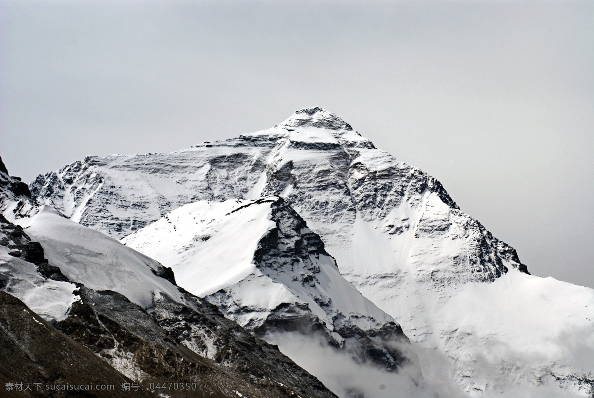 珠穆朗玛峰 黑白照片 群山 西藏 雾气 国内旅游 旅游摄影