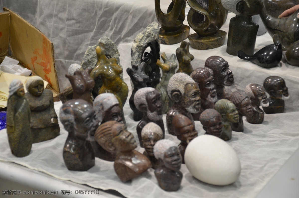 石雕 头像 雕塑 会展中心 建筑园林 年货大集 青岛 艺术品 石雕头像 人身等 滩位展售 雕塑系列 psd源文件