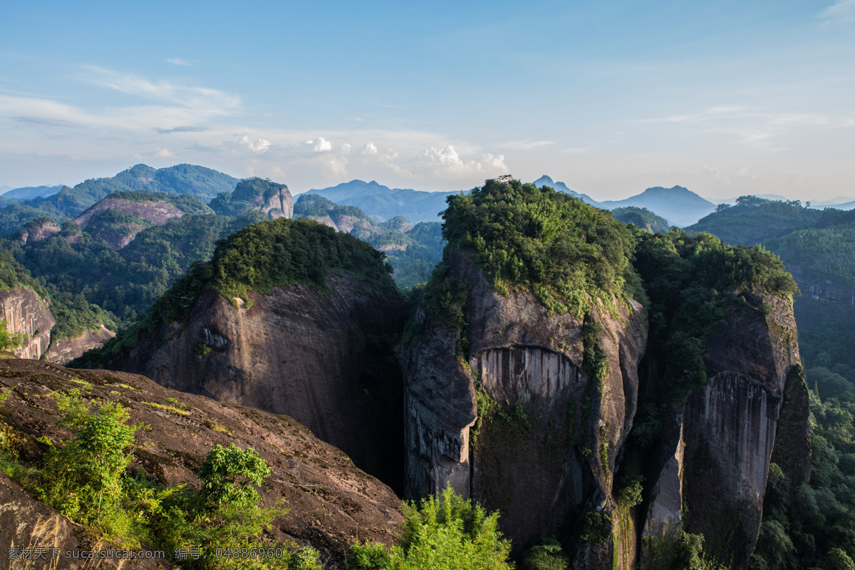 武夷山风景 武夷山 福建 山峦 树 蓝天 旅游摄影 国内旅游