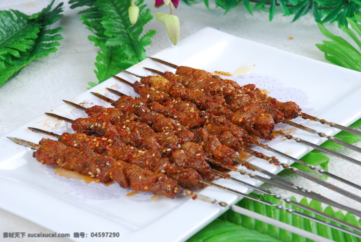 羊肉串 烤羊肉串 烤肉串 烤羊肉 烧烤 地摊 传统美食 餐饮美食