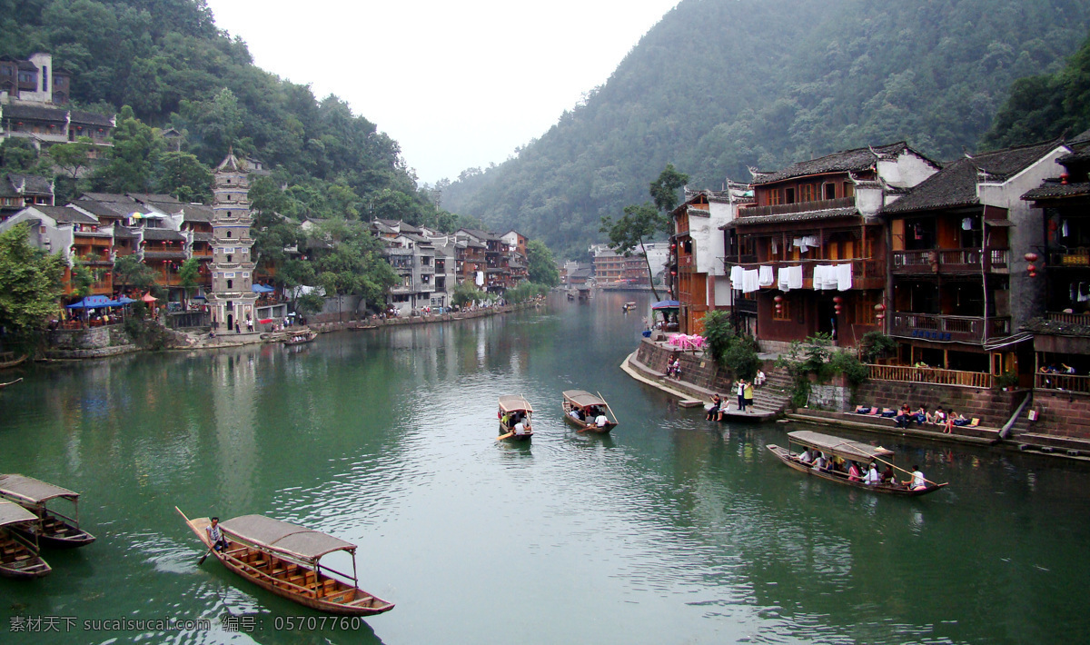 恬静江景 湖南 湘西 凤凰古城 民居 街道 城墙 古建筑 沱江 倒影 青山 湘西之行 国内旅游 旅游摄影