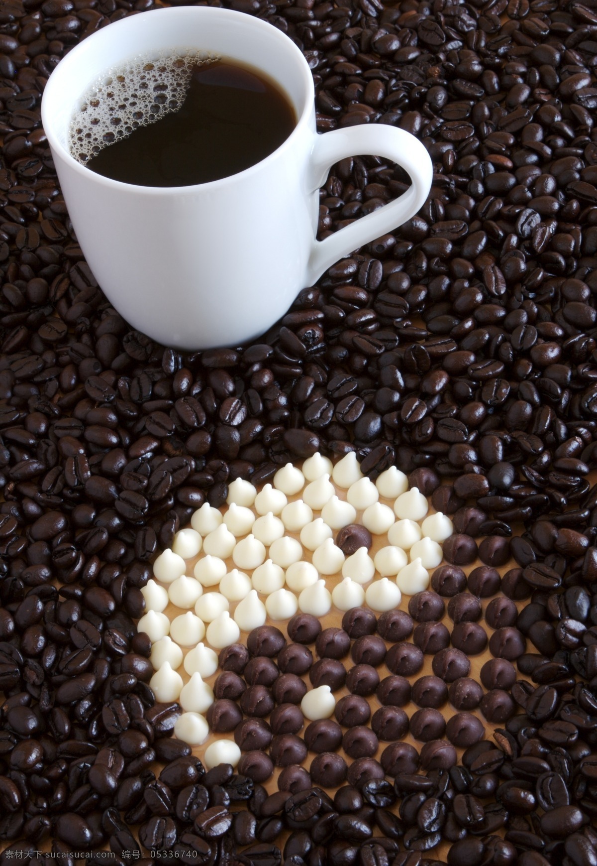阴阳 图案 咖啡 阴阳咖啡 咖啡杯 糖 咖啡文化 高清图片 阴阳图案 一杯咖啡 咖啡图片 餐饮美食