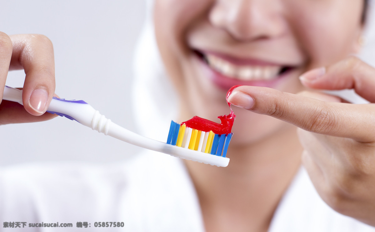 红色 牙膏 牙刷 红色牙膏 牙科 保护牙齿 健康牙齿 其他类别 生活百科