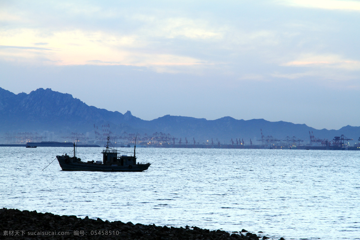 海边 孤 帆 国内旅游 海景 旅游摄影 渔船 边孤帆 青岛风景独美 风景 生活 旅游餐饮
