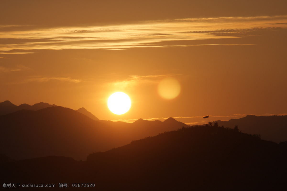太阳免费下载 背景 大山 风景 日出 天空 夕阳 背景图片