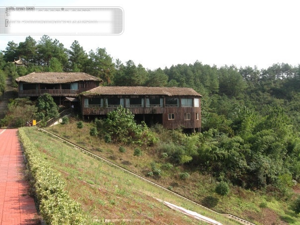 草地免费下载 草地 房子 杭州 旅游摄影 群山 摄影图 余杭 娘娘山 甘林水库 杭州旅游 风景图片 风景 生活 旅游餐饮