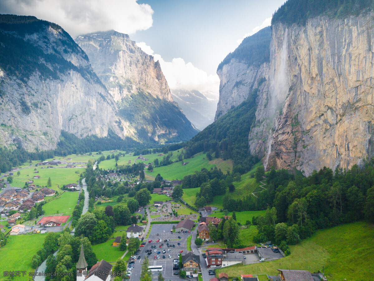 劳特 布龙 嫩 瀑布 瑞士 雪山 航拍 阿尔卑斯山 劳特布龙嫩 峡谷 瑞士南北 旅游摄影 国外旅游