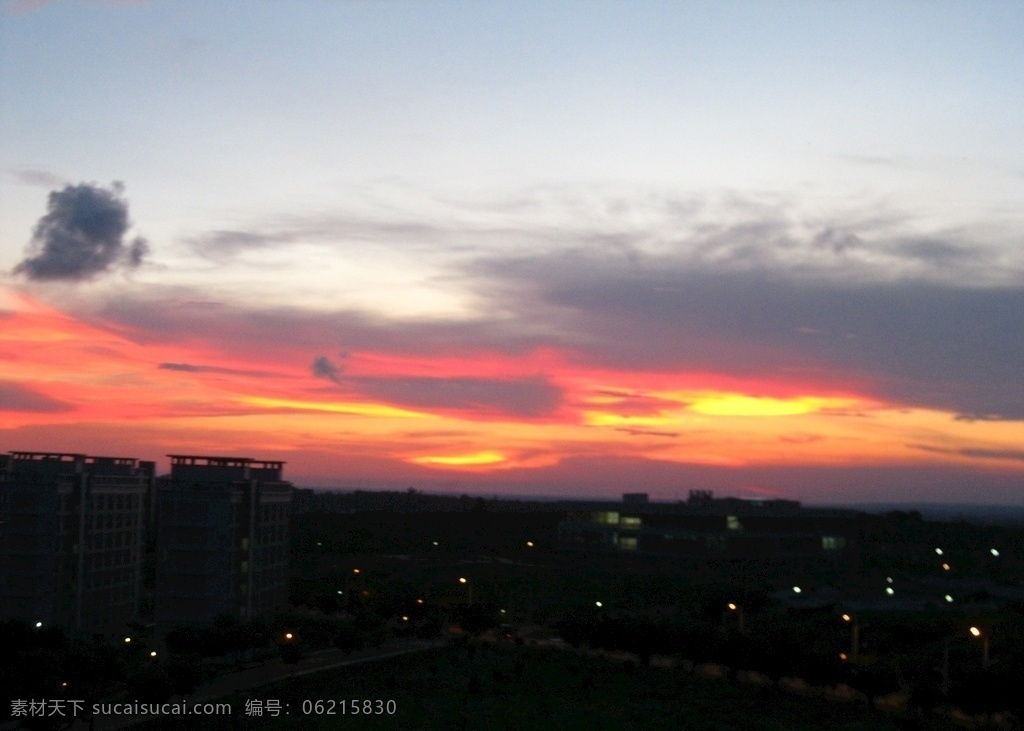 湛江海洋大学 傍晚 火烧云 天空 晴空 白云 蓝天 自然景观 自然风景