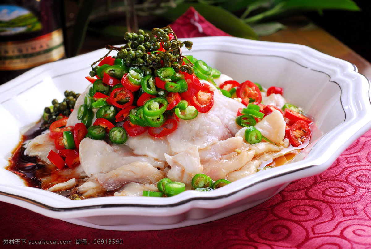 鲜椒鱼片 美食 传统美食 餐饮美食 高清菜谱用图