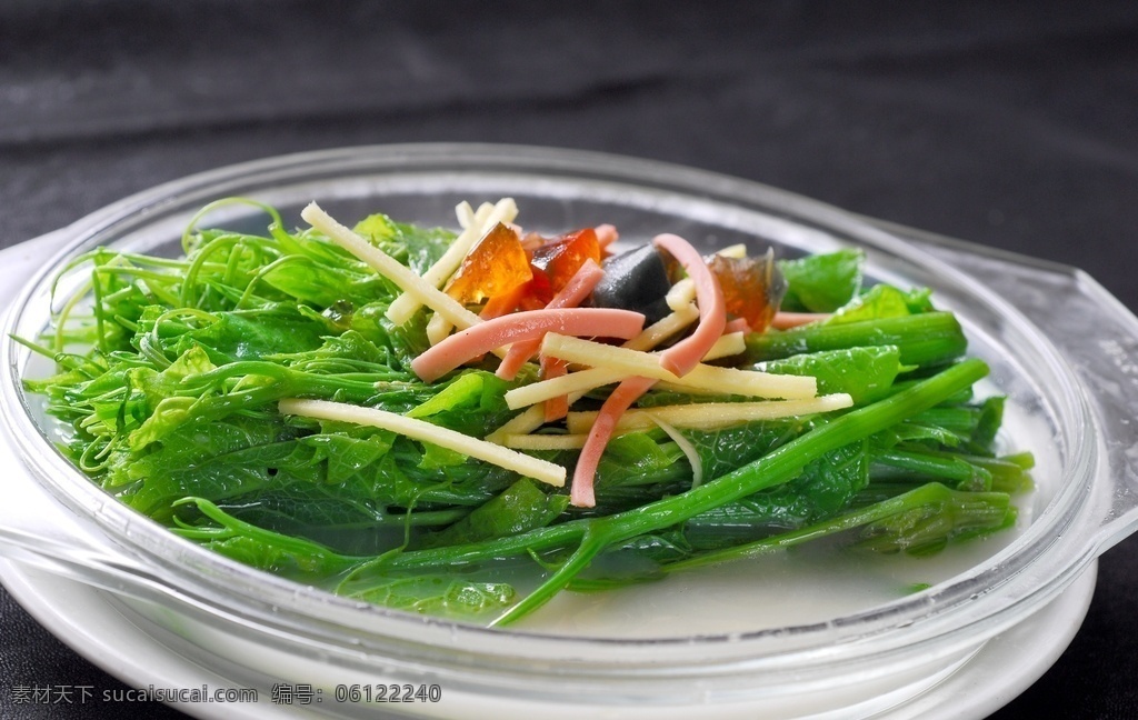 上汤丝瓜尖 美食 上汤 粤菜 皮蛋 蒜头 香菇 野菌 中国美食 中餐菜品 南瓜苗 丝瓜苗 金汤南瓜苗 上汤南瓜尖 餐饮美食 传统美食