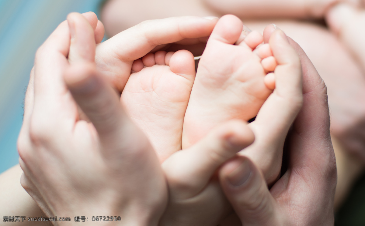 婴儿 小 脚丫 婴儿的脚 小脚丫 宝宝的脚 小孩子 小脚板 手捧着 手势 呵护 婴幼儿 新生儿 人体器官图 人物图片