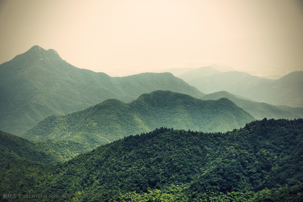 绿色青山 山川 奇山怪石 山峰 高山 大自然 自然风景 山水风景摄影 旅游景区 自然景观 白色