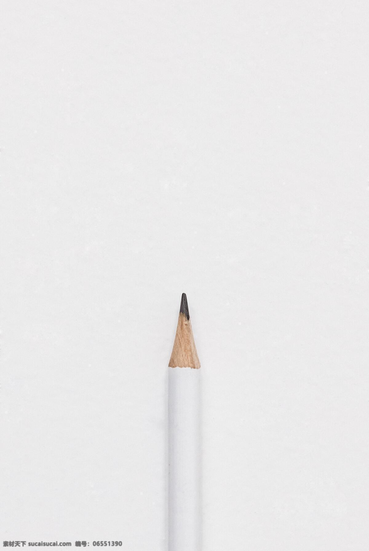 白色 背景 上 铅笔 白色铅笔 白色背景 背景墙 白底 简约背景 削好的铅笔 图库物品场景 生活百科 学习办公