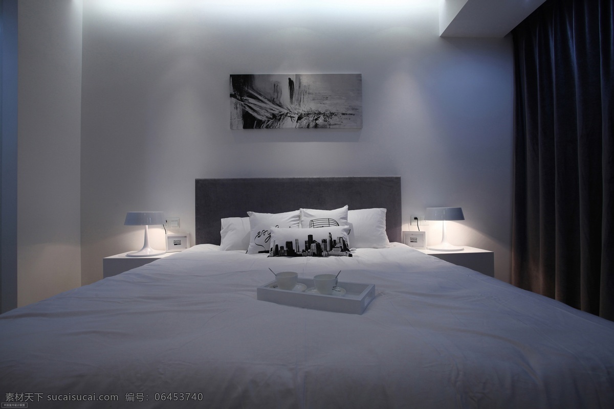 简约 卧室 壁画 装修 效果图 床铺 床头柜 方形吊顶 灰色窗帘 台灯