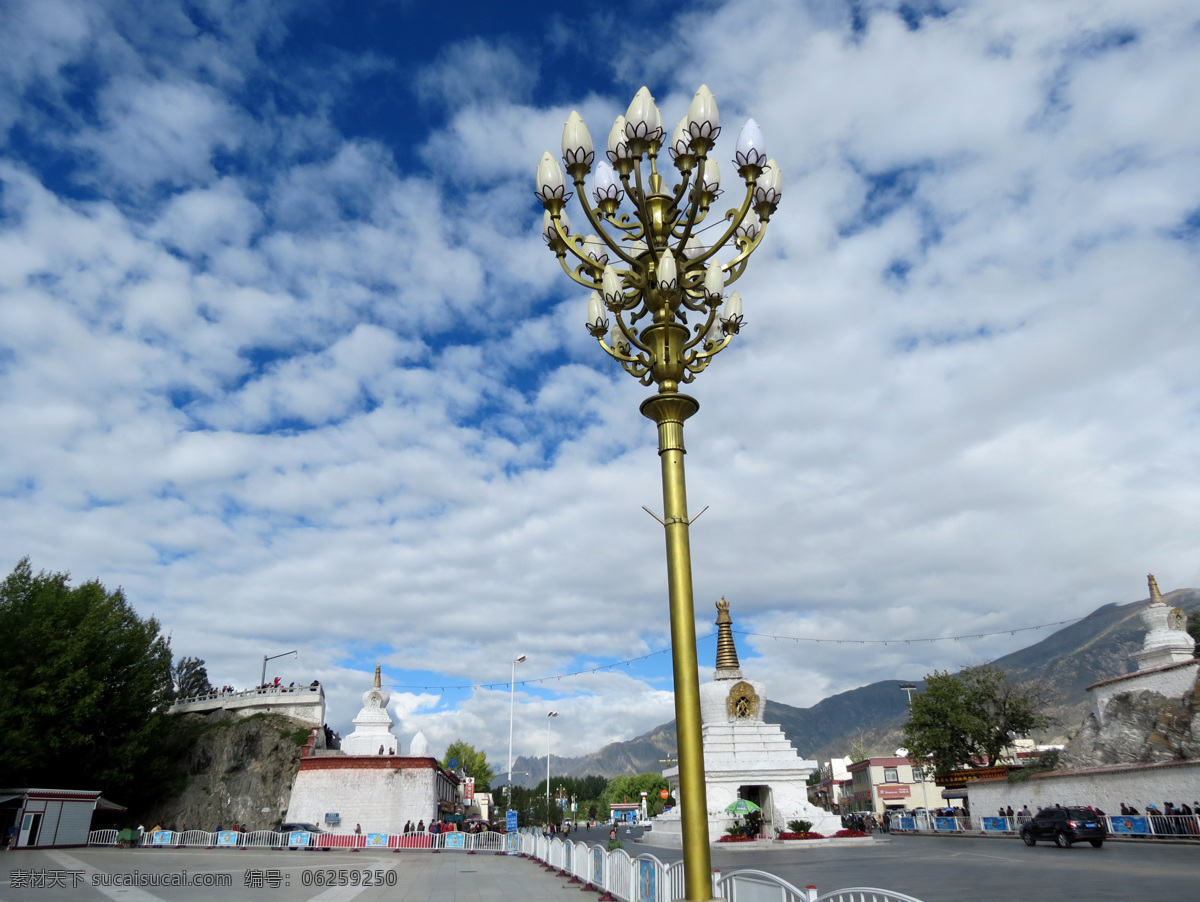 青藏高原风光 青藏高原 公路 路灯 白塔 蓝天 白云 国内旅游 旅游摄影 蓝色