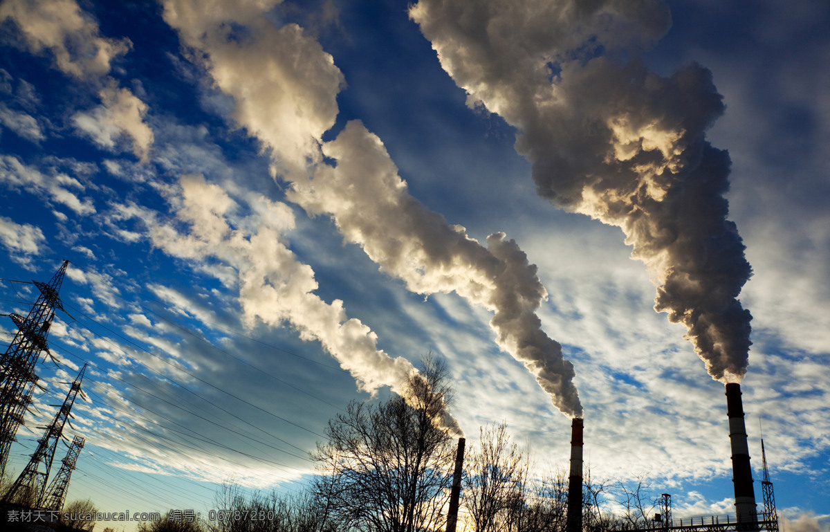工厂空气污染 蓝天 白云 工厂 空气 污染 高压线 烟筒 浓烟 烟雾 风景 工业生产 现代科技