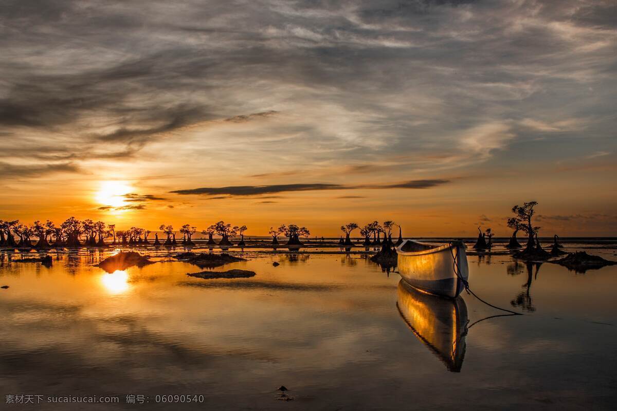 海岸美景 东南亚 泰国 海岸 朝阳 夕阳船 安静的时间 宁静 金色美景 旅游摄影 国外旅游