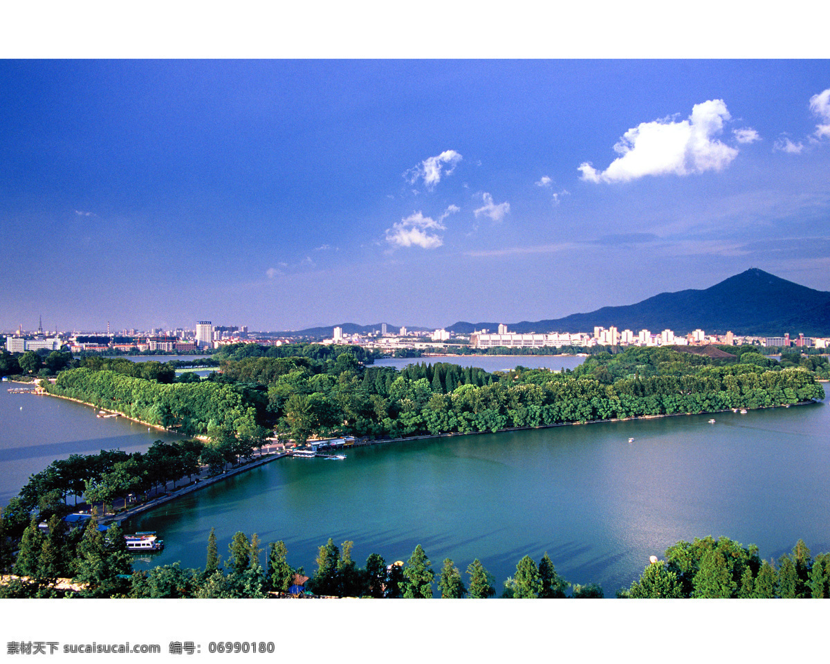 南京玄武湖 南京 玄武湖 蓝色 蓝天 湖水 景色 旅游摄影 自然风景