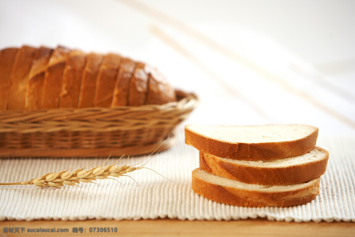 硬面包 法棍 长棍 法国长棍 面包 切片面包 面包片 餐饮美食 西餐美食