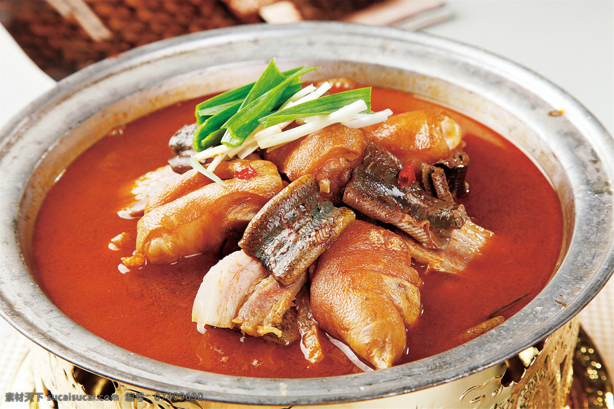 腊肉 炖 猪手 腊肉炖猪手 美食 传统美食 餐饮美食 高清菜谱用图