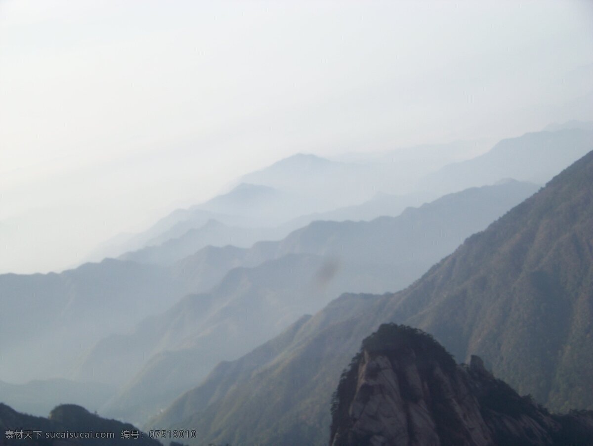 山峦 山脉 层峦 叠嶂 山峰 山头 自然风景 旅游摄影