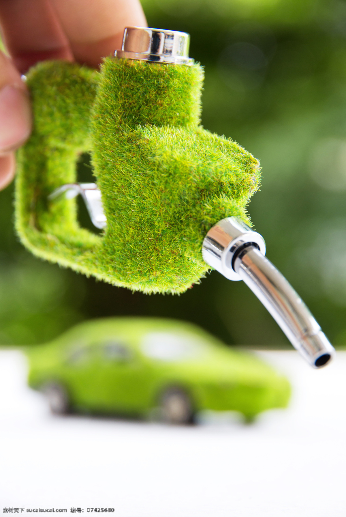加油枪与汽车 创意环保概念 节能环保 能源保护 绿色环保 加油枪 汽车 其他类别 生活百科 白色
