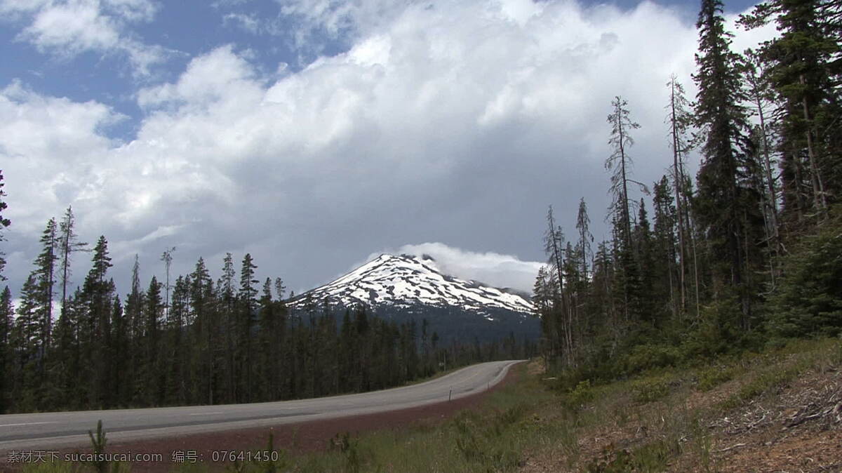 俄勒冈 学士 山 股票 录像 道路 公路 瀑布 视频免费下载 树 松树 雪 云 自然 峰值 纤细的 其他视频