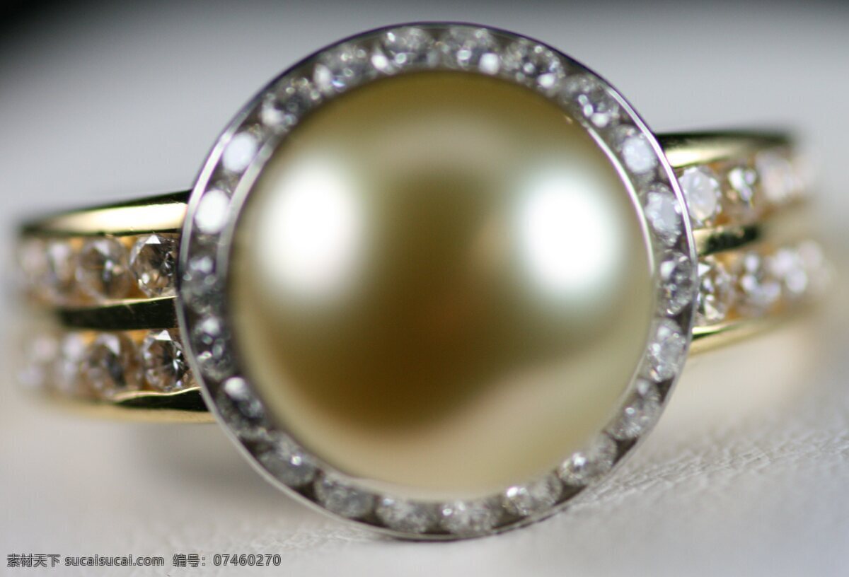 高贵 戒指 美丽 女性 奢侈 生活百科 生活素材 珍珠 珍珠戒指 钻石 饰品 圆润 女性奢侈品 淘宝素材 其他淘宝素材