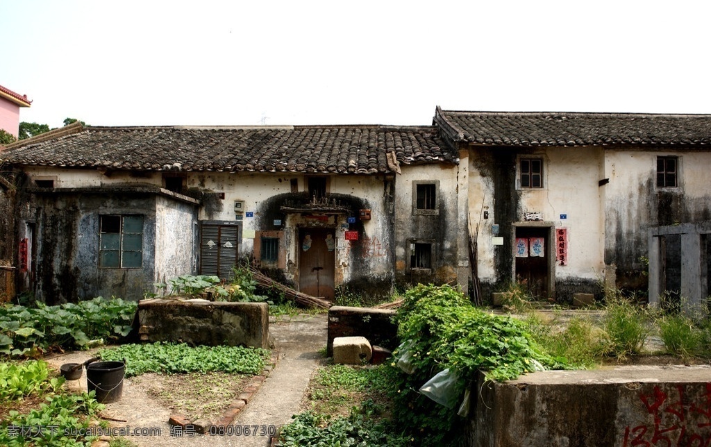 广东民居 老房子 破落的院子 白墙 旧屋 深圳老房子 人文景观 旅游摄影