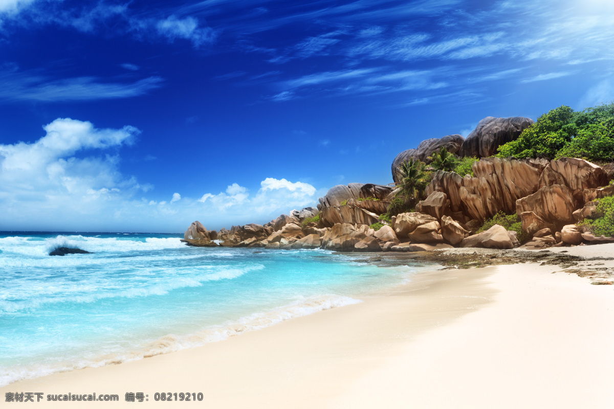 美丽 海滩 蓝天 白云 美丽海滩 蓝天白云 海滩风景 大海美景 沙滩风景 海面 美丽风景摄影 风景图片