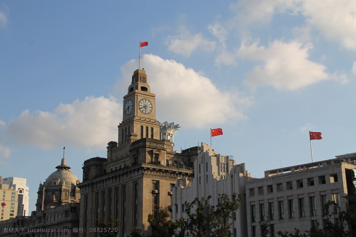 钟楼 风景 观光 国内旅游 建筑 旅游摄影 上海 上海滩 外滩 外滩风光 老式建筑 psd源文件