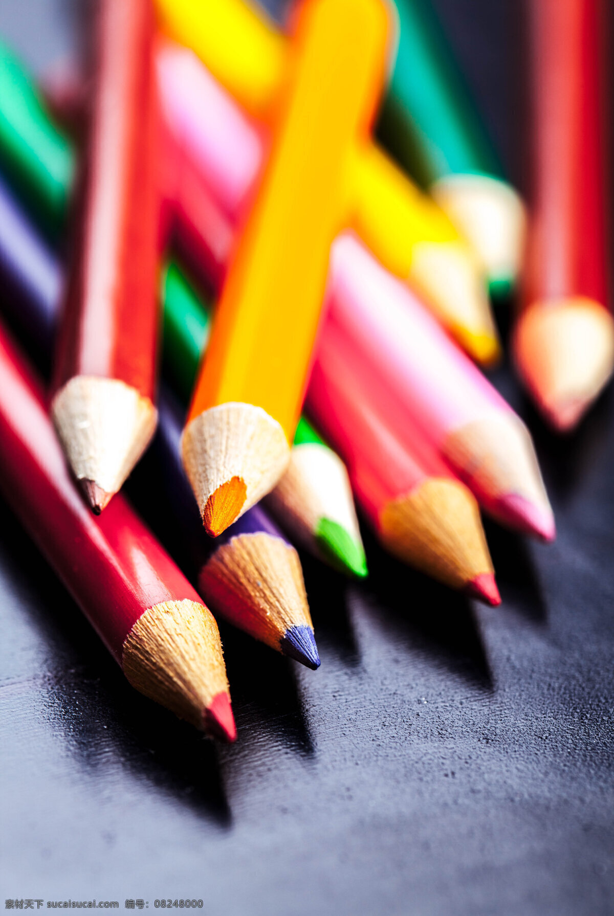 堆 画笔 学习教育 铅笔 笔 绘画笔 彩色铅笔 学习文具 学习用品 办公学习 生活百科