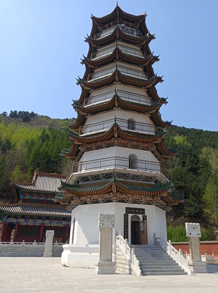 寺庙高塔 寺庙 高塔 山西五台山 旅游景点 名胜风景 自然景观 建筑景观
