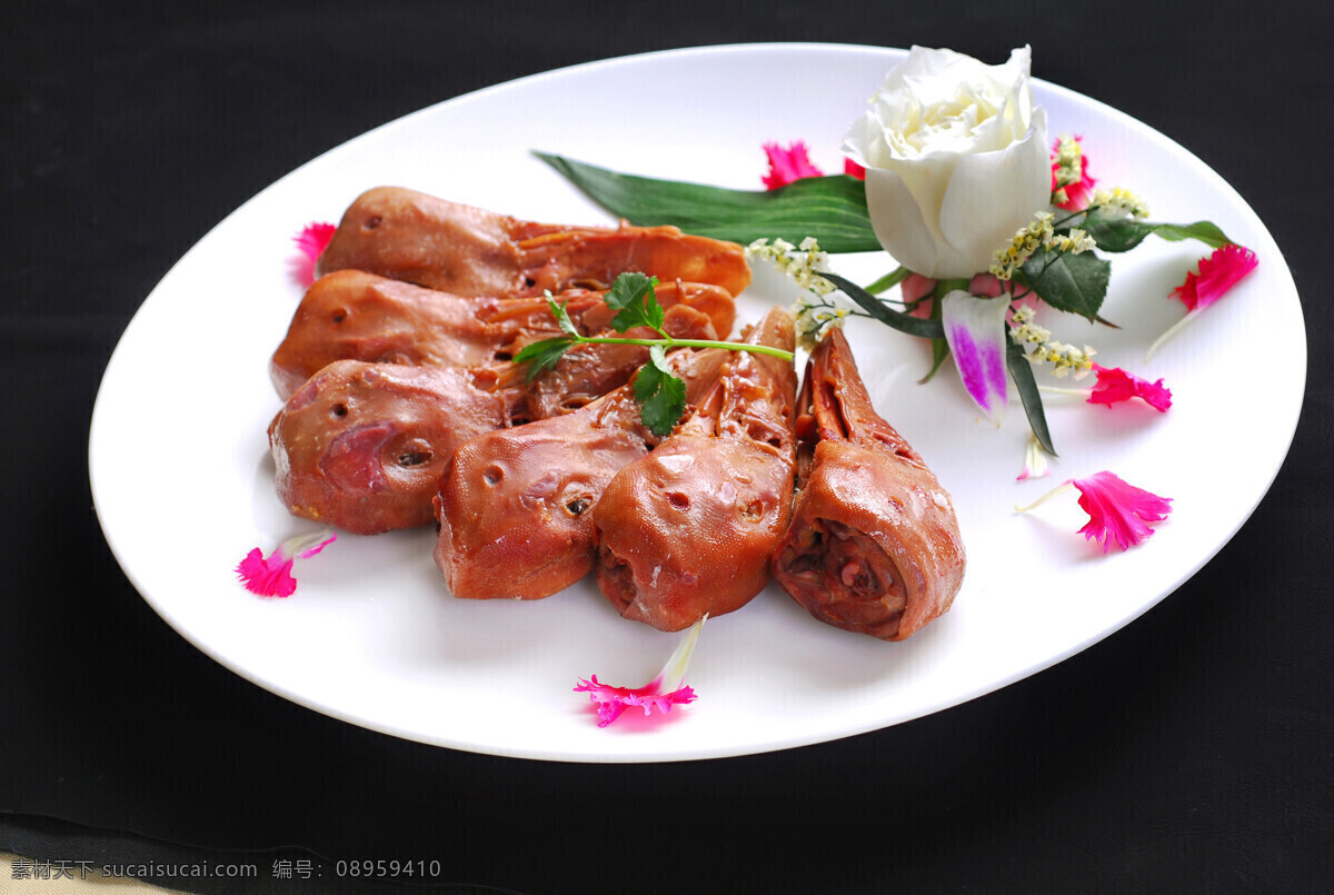 卤鸭头 辣鸭头 酱鸭头 香辣鸭头 麻辣鸭头 风味鸭头 餐饮美食 传统美食