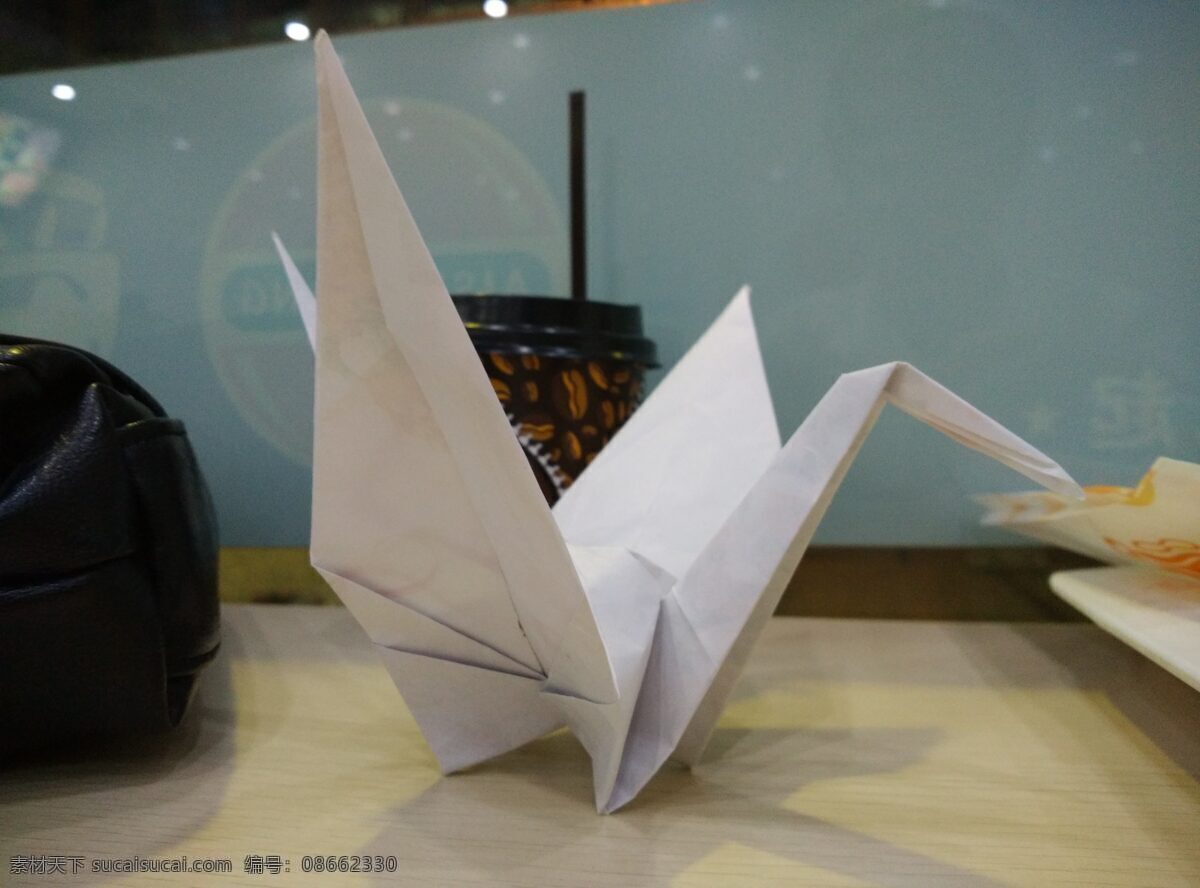 白色折纸鹤 白色 折纸鹤 艺术 纸鹤 手工 文化艺术