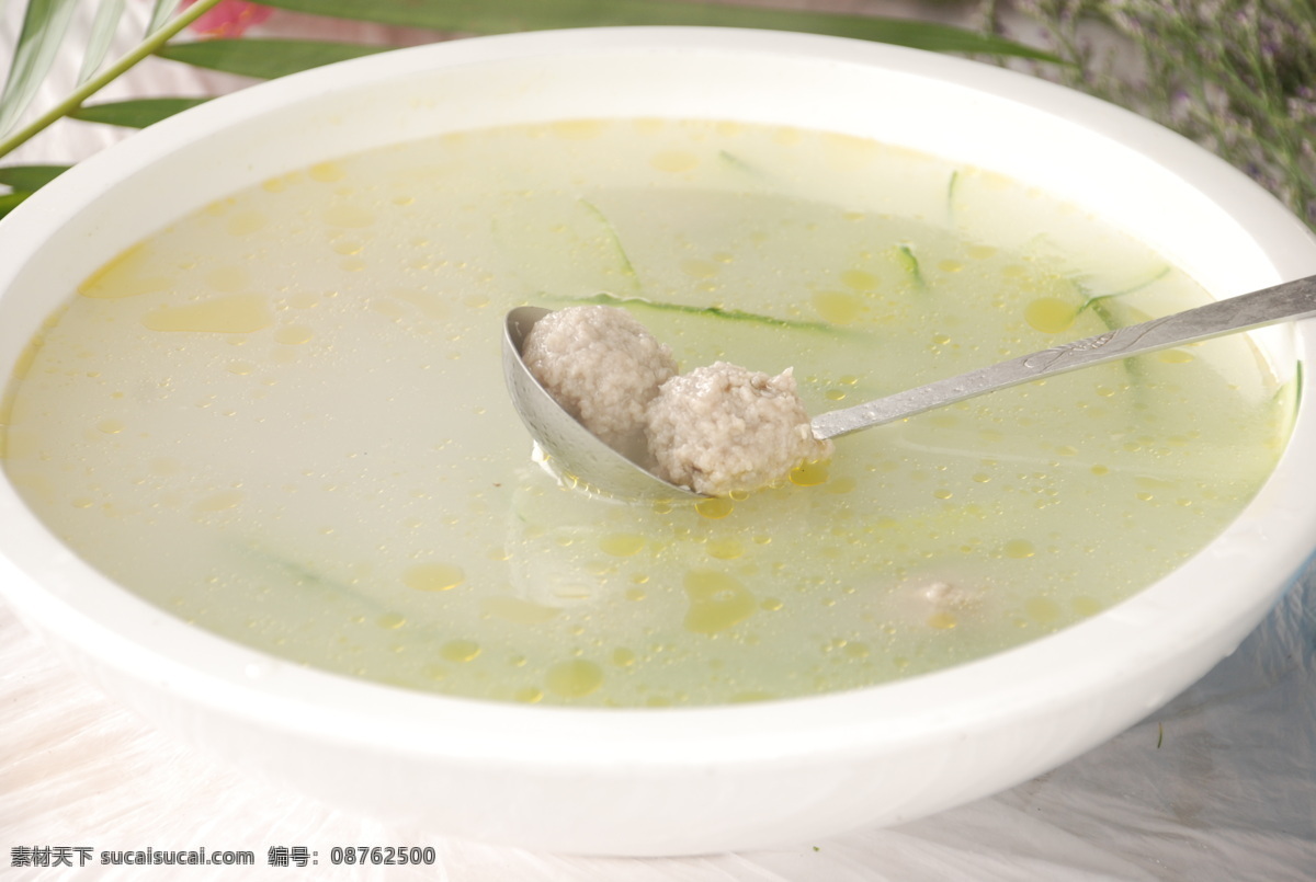 黄瓜丸子汤 黄瓜 丸子汤 汤品 汤 蔬菜汤 餐饮美食 传统美食