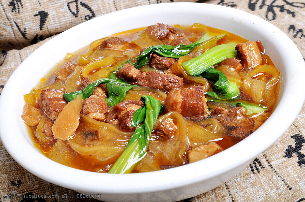 猪肉炖粉条 猪肉 粉条 东北菜 炖菜 家常菜 传统美食 餐饮美食