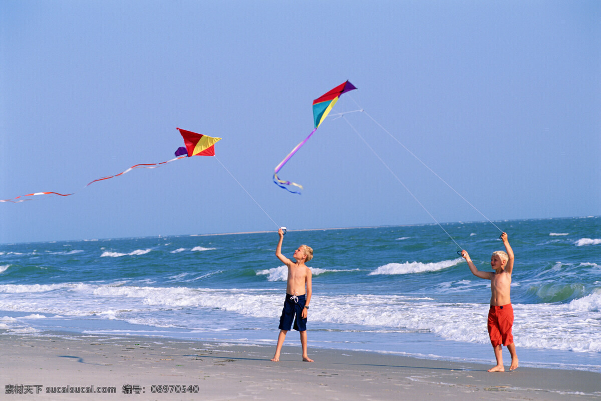 海边 放风筝 小 男孩 小男孩 玩耍 外国小孩 国外小孩 儿童幼儿 儿童 幼儿 高清 人物图库