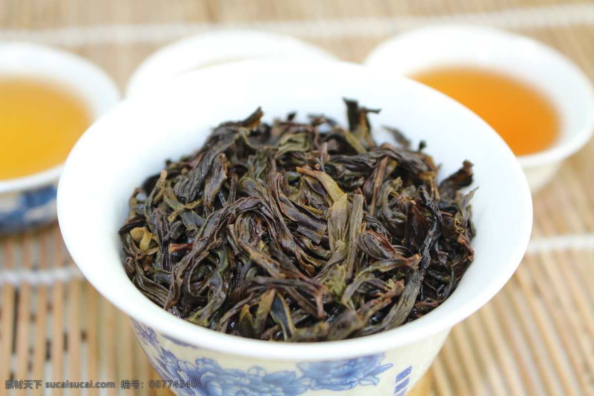 凤凰单枞茶 潮汕茶 八仙茶 白叶单枞茶 泡茶 茶菜 茶汤 茶叶 茶 功夫茶 清香型 茶叶摄影图 餐饮美食 食物原料