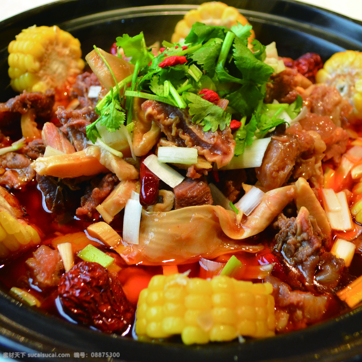 筋头巴脑锅 菜品 筋头 巴脑 玉米 砂锅 餐饮美食