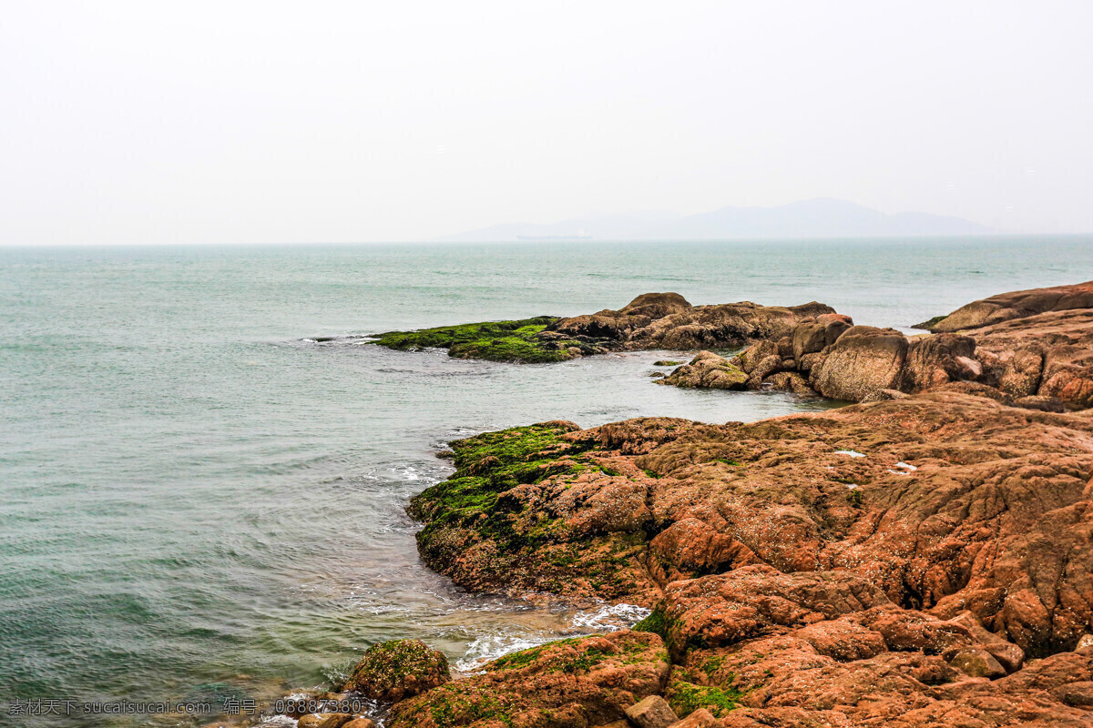 小青岛 山东 青岛 灯塔 海上观光 海上公园 海水 游艇 岛屿 景点 自然风光 自助游 国内旅游 旅游摄影