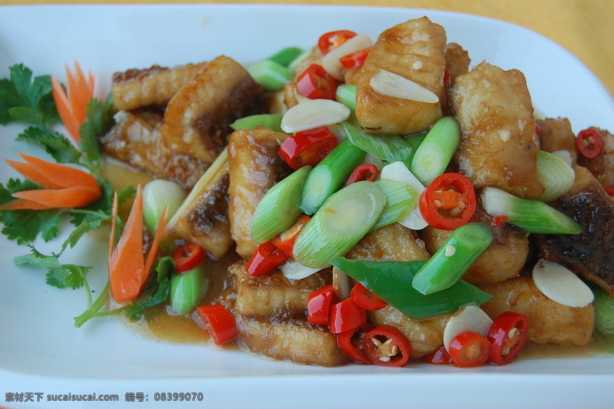 小炒鱼 小炒鱼块 红烧鱼块 菜式 赣菜 传统美食 餐饮美食