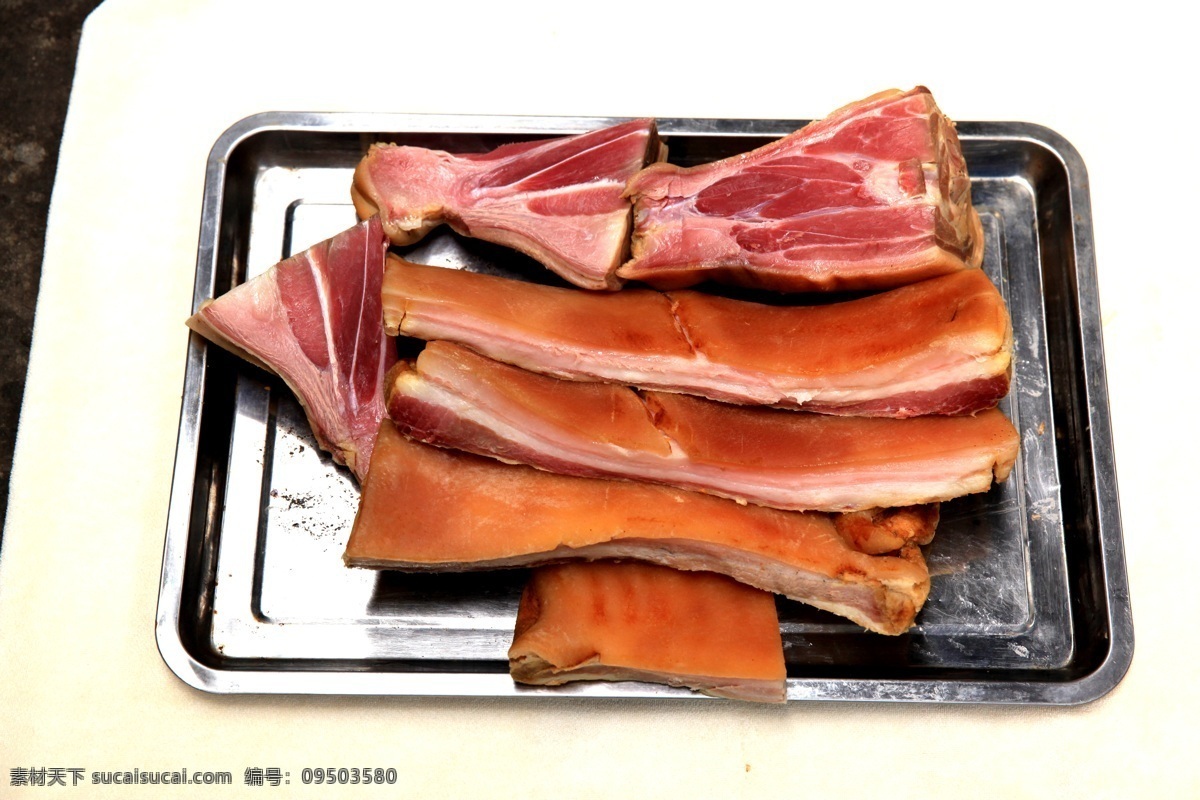 腊肉 老腊肉 火腿 蹄膀 熏肉 烟熏肉 黄金肉 肉 餐饮美食 传统美食