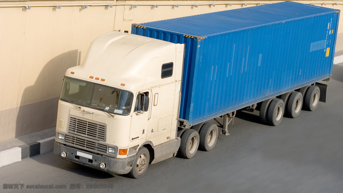 高速公路 公路 货车 集装箱 交通工具 卡车 汽车 拖车 运输 物流 运输工具 现代科技 psd源文件