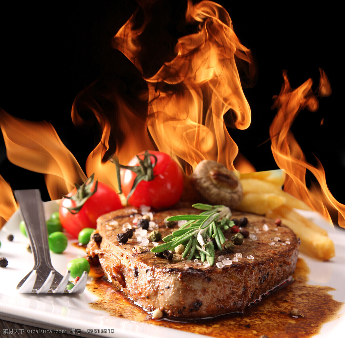 火焰 牛排 火苗 烤肉 烤牛排 牛肉 烧烤美食 美味 食物摄影 美食图片 餐饮美食