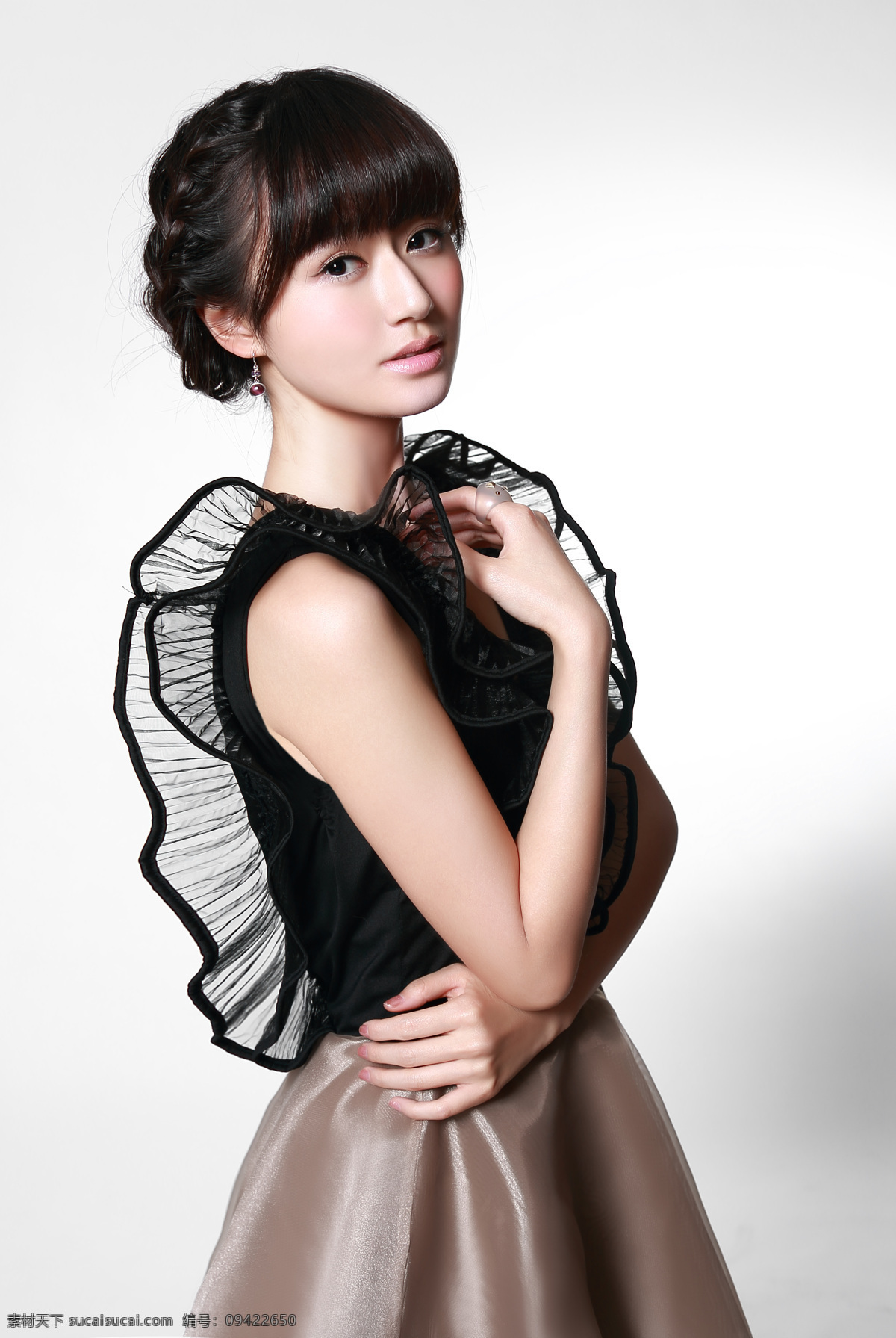 乔紫荷 写真 无袖裙 北京电影学院 2008 级 表演系 明星偶像 人物图库