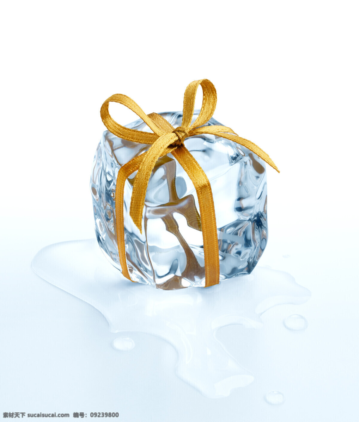 冰块礼包摄影 冰 冰块 冰块设计 水 水珠 水滴 礼包 创意礼包 冰块摄影 摄影图库 酒水饮料 餐饮美食 白色