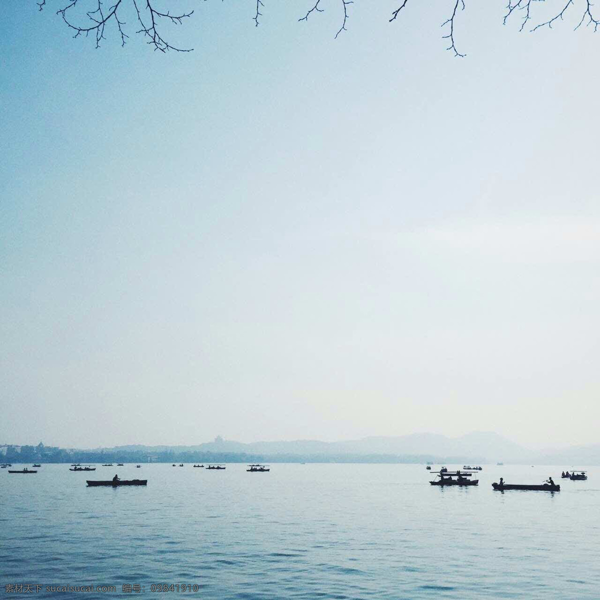 灰色 湖水 风景 背景 湖 森林 中国风 山 雾